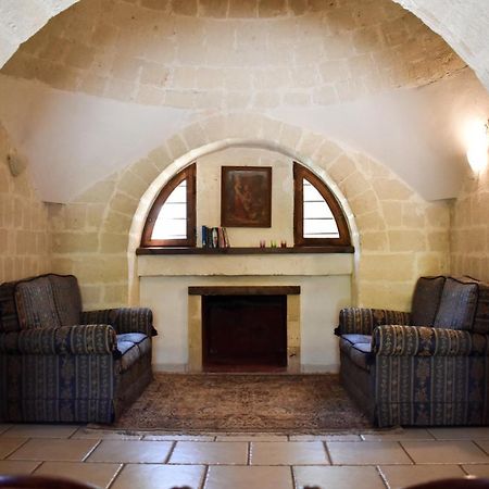 Вилла Trulli Monte Madre Сан-Вито-деи- Норманни Экстерьер фото