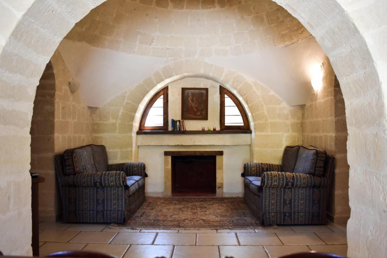 Вилла Trulli Monte Madre Сан-Вито-деи- Норманни Экстерьер фото
